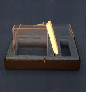 Type 3 Fluorimeter Cuvettes Polished on all 4 sides 【Glass,Quartz,Infrasil】